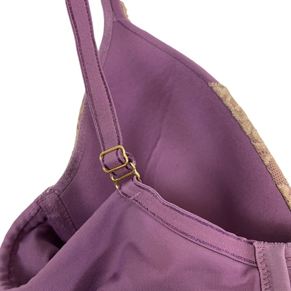 SOMA EMBRACEABLE FULL COVERAGE LACE TRIM Purple Underwire Lined Bra sz 34D - Picture 12 of 16